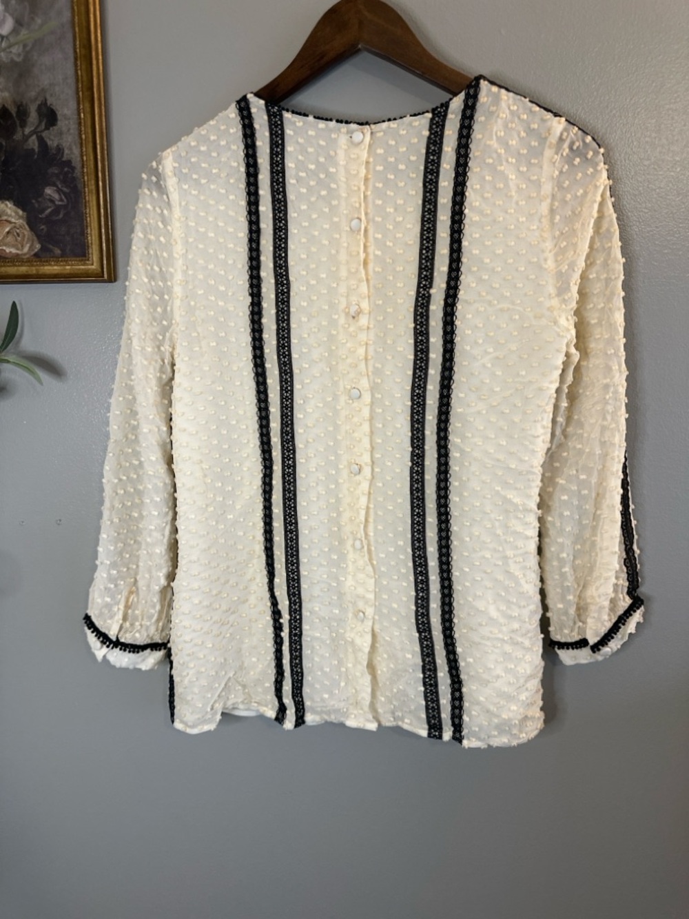 J.Crew Silk Blend Swiss Dot Lace Trim Blouse Cream Black Boho Preppy Top Size 4 - Picture 6 of 6
